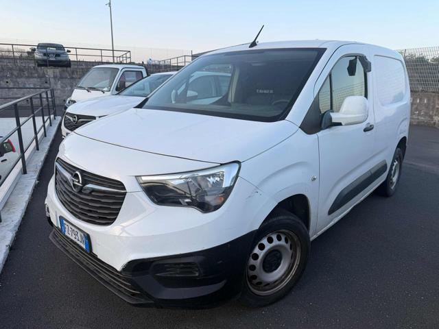 Opel Combo Cargo 1.6 Diesel 100CV S&S PC 1000kg Edition usato a BELPASSO
