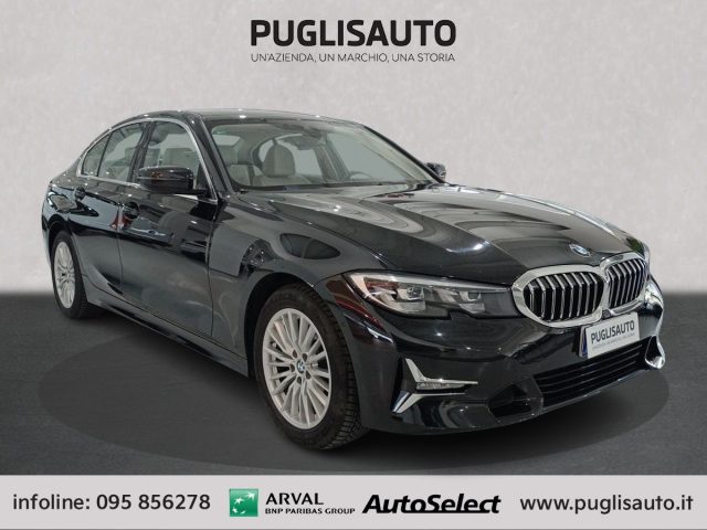 BMW 318 d 48V Luxury usato a BELPASSO