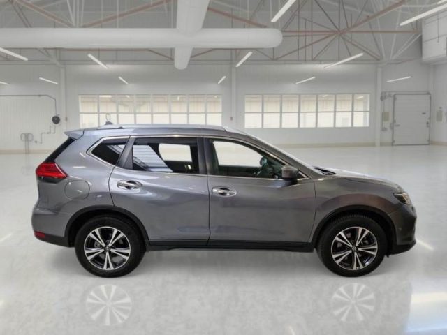 Nissan X-Trail dCi 150 2WD N-Connecta - foto 4 di 4