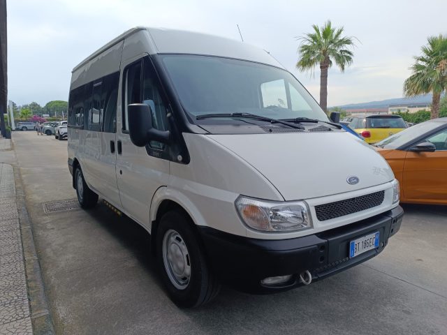 Ford Transit Transit Bus 9 posti T330 2.4 TD 120 CV usato a BELPASSO