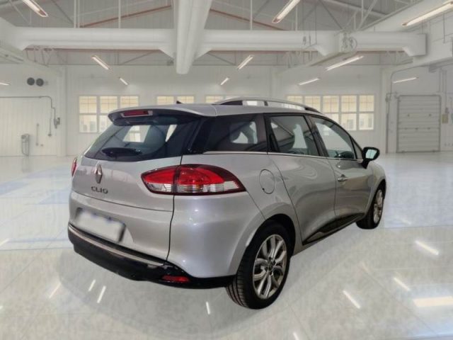 Renault Clio Sporter dCi 8V 90CV Start&Stop Energy Intens - foto 2 di 4