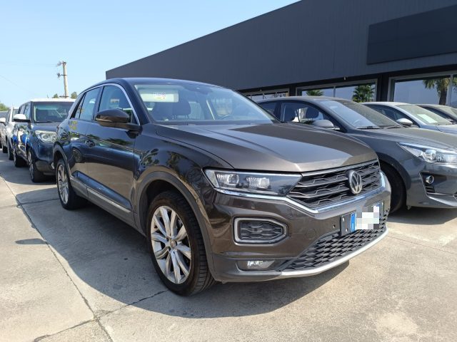 Volkswagen T-Roc 1.6 TDI SCR Advanced BlueMotion Technology usato a BELPASSO