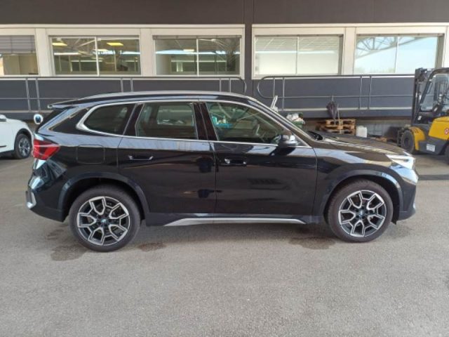 BMW X1 sDrive 18d xLine - foto 4 di 4