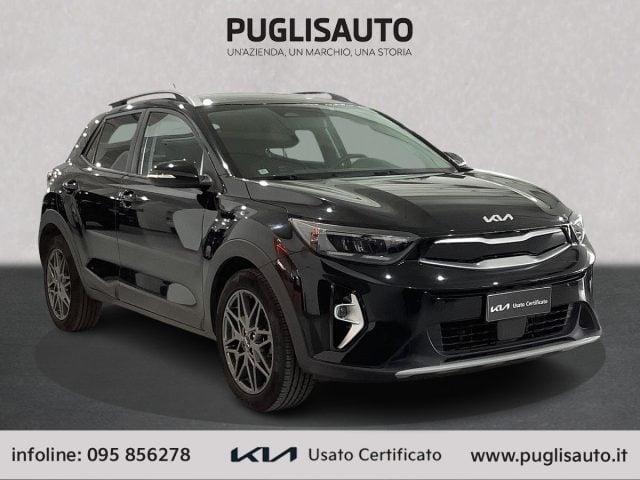 Kia Stonic 1.0 T-GDi 100 CV MHEV MT Black Edition usato a BELPASSO