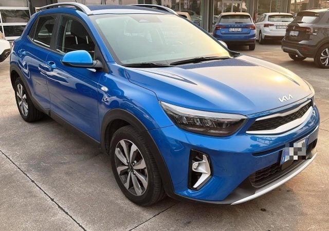 Kia Stonic 1.0 T-GDi 100 CV MHEV MT Urban Special Edition usato a BELPASSO