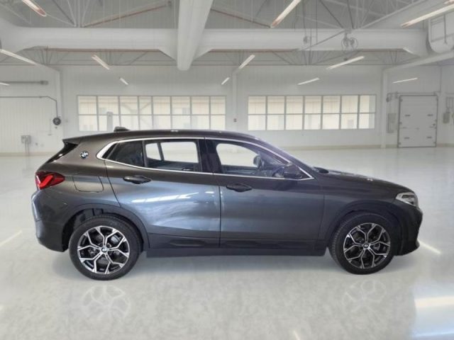 BMW X2 sDrive18d - foto 3 di 4