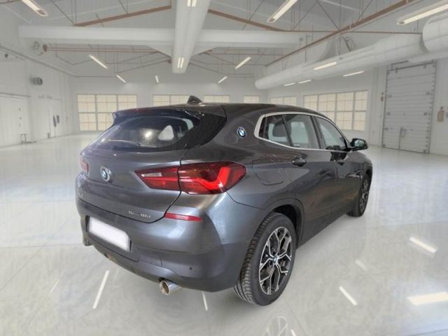 BMW X2 sDrive18d - foto 2 di 4