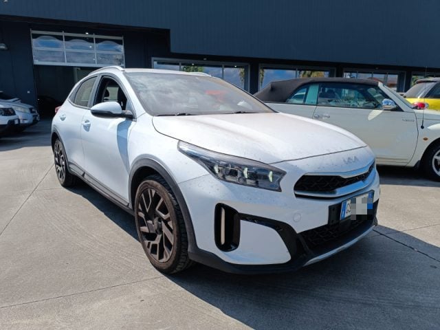 Kia XCeed 1.6 CRDi 136 CV MHEV iMT Business, del 2024, 40.073 km, in vendita a Belpasso (CT)