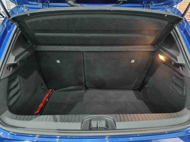 Renault Clio TCe 100 CV GPL 5 porte Equilibre, del 2023, 44.220 km, in vendita a Belpasso (CT)