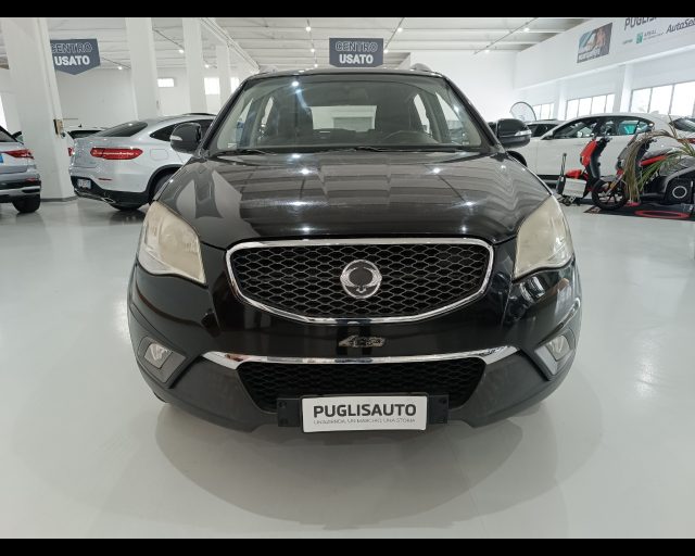 SsangYong Korando 2.0 e-XDi 175 CV 2WD MT C - foto 2 di 36