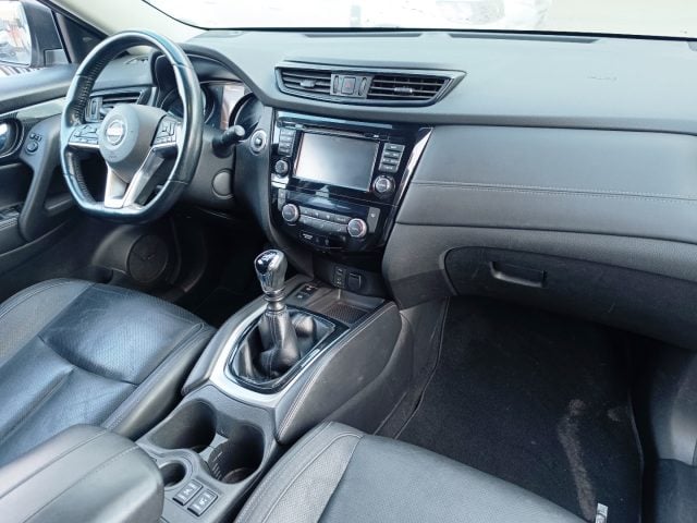 Nissan X-Trail 1.6 dCi 2WD Tekna - foto 3 di 4