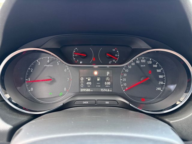 Opel Grandland X 1.5 diesel Ecotec Start&Stop aut. Innovation usato a BELPASSO