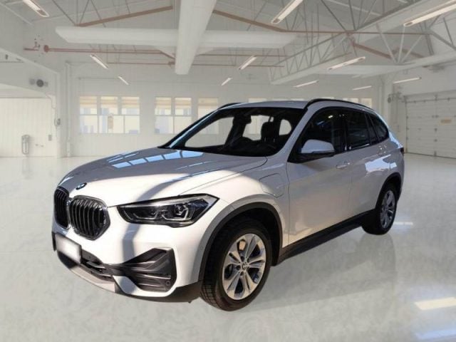 BMW X1 xDrive25e Business Advantage, del 2021, 105.481 km, in vendita a Belpasso (CT)