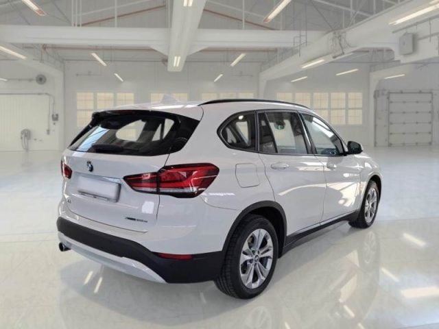 BMW X1 xDrive25e Business Advantage - foto 2 di 4