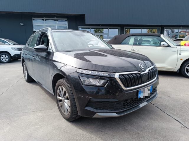 Skoda Kamiq 1.0 TSI 110 CV Ambition, del 2024, 120.578 km, in vendita a Belpasso (CT)