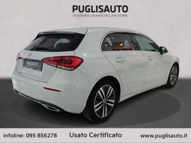 Mercedes-Benz A 180 d Automatic Premium - foto 4 di 4