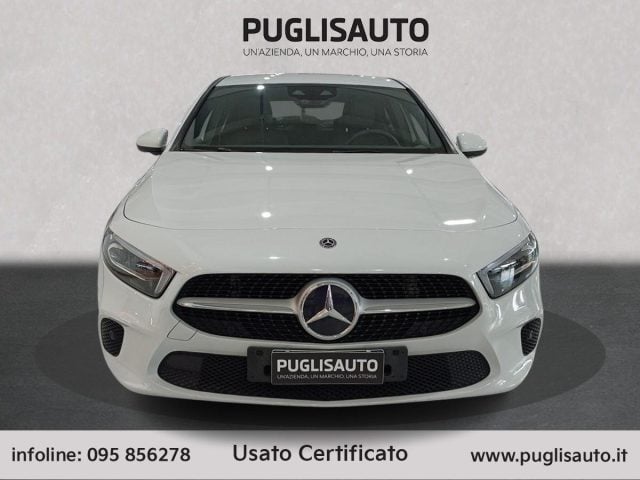 Mercedes-Benz A 180 d Automatic Premium - foto 2 di 4