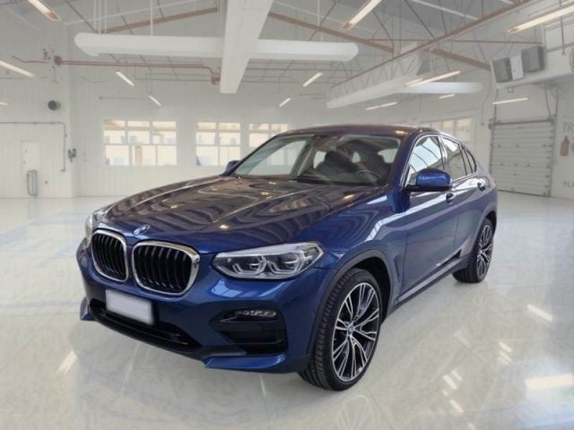 BMW X4 xDrive20d 48V Business Advantage, del 2021, 70.613 km, in vendita a Belpasso (CT)