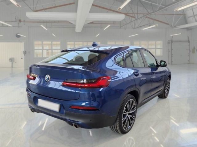 BMW X4 xDrive20d 48V Business Advantage - foto 2 di 4