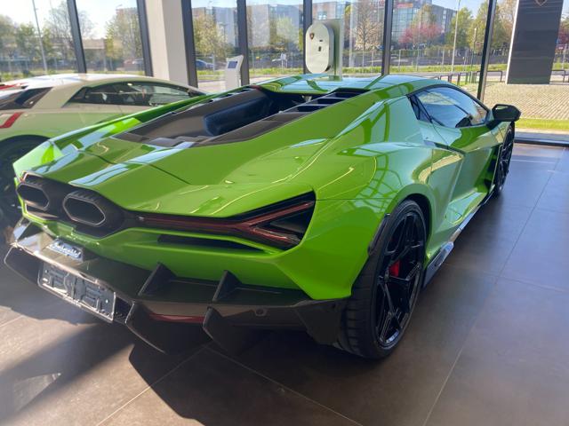 Lamborghini Revuelto 6.5 V12 UFFICIALE ITALIA-SOLI 250KM - foto 2 di 4