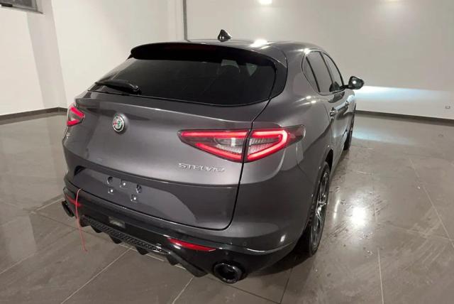 Alfa Romeo Stelvio 2.2 Turbodiesel 210 CV AT8 Q4 Veloce km 0 a RENDE