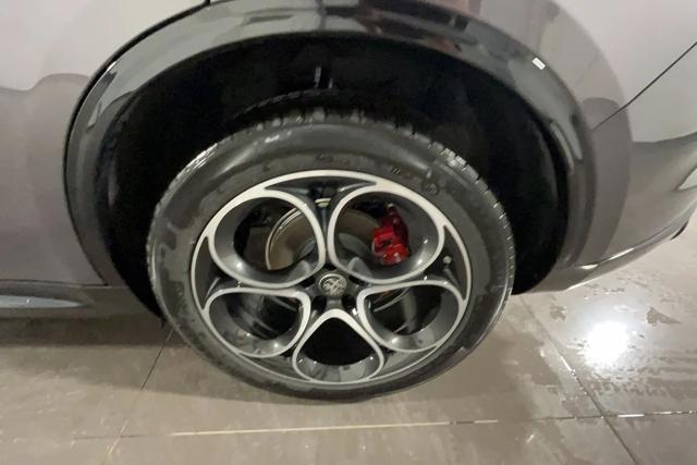 Alfa Romeo Stelvio 2.2 Turbodiesel 210 CV AT8 Q4 Veloce - foto 3 di 4