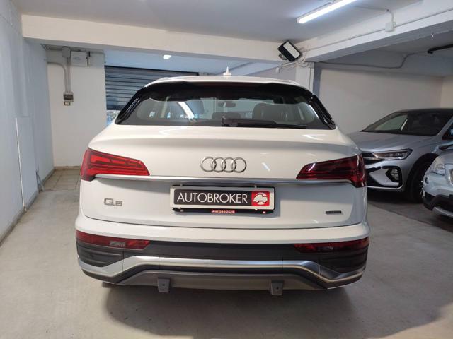 Audi Q5 SPB 40 TDI quattro S tronic S line - foto 2 di 4