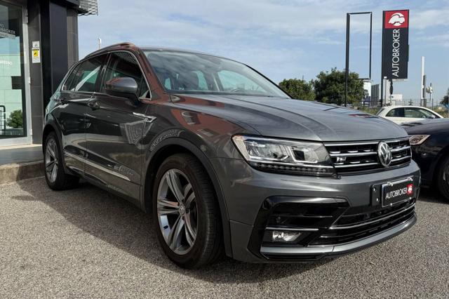 Volkswagen Tiguan 1.6 TDI SCR R-Line BlueMotion Technology usato a RENDE