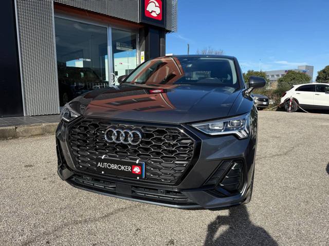 Audi Q3 SPB 35 TDI S tronic S line edition - foto 2 di 4
