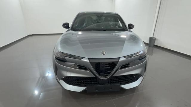 Alfa Romeo Junior 1.2 145 CV Hybrid eDCT6 Speciale km 0 a RENDE