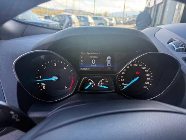 Ford Kuga 2.0 TDCI 120 CV S&S 2WD ST-Line, del 2020, 63.500 km, in vendita a Rende (CS)