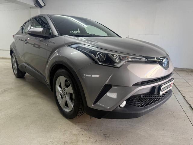Toyota C-HR 1.8 Hybrid E-CVT Business - foto 2 di 4