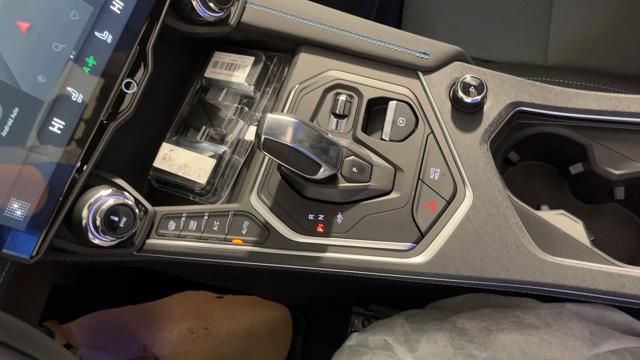 Lynk & Co 1 PHEV, del 2024, in vendita a Rende (CS)