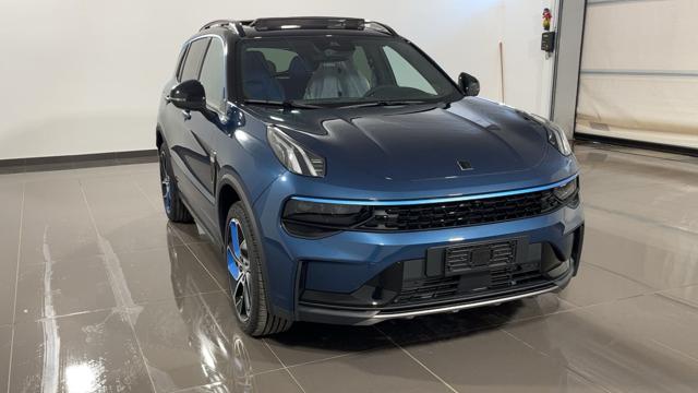 Lynk & Co 1 PHEV - foto 3 di 4