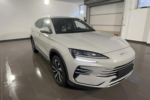 BYD Seal U DMi 1.5 218 CV PHEV Boost - foto 3 di 4