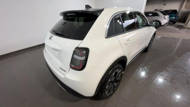 Fiat 600 Hybrid 110 CV DCT MHEV La Prima, del 2025, in vendita a Rende (CS)