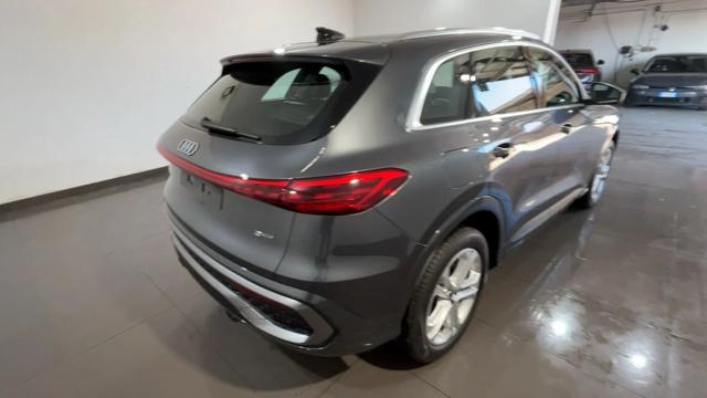 Audi Q5 40 TDI 204 CV quattro S tronic S line - foto 4 di 4
