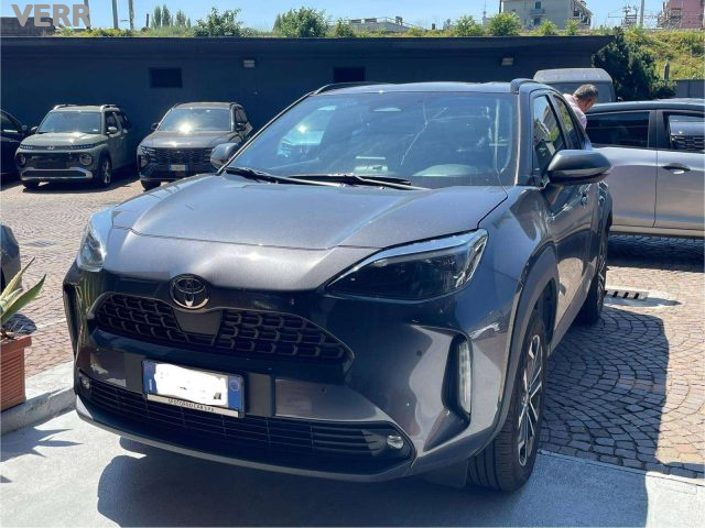 Toyota Yaris Cross Yaris Cross 2021 1.5h Lounge fwd 130cv e-cvt PREZZ usato a MILANO