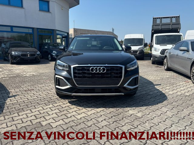Audi Q2 30 TFSI Business - foto 2 di 4