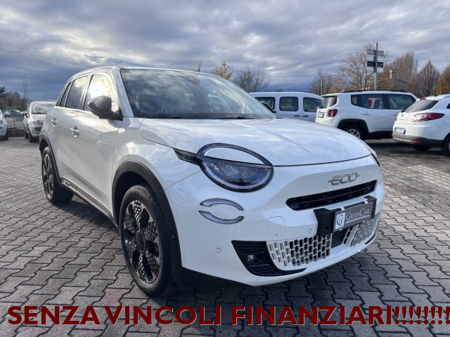 Fiat 600 Hybrid 100 CV DCT MHEV La Prima!!!! - foto 3 di 4
