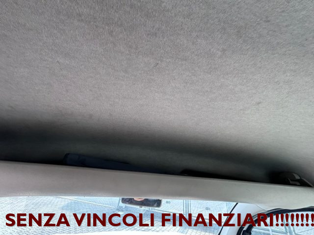 Renault Kangoo Blue dCi 95CV Maxi Combi VEDI INFO!!!! usato a ZERO BRANCO