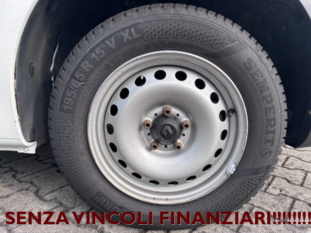 Renault Kangoo Blue dCi 95CV Maxi Combi VEDI INFO!!!! usato a ZERO BRANCO
