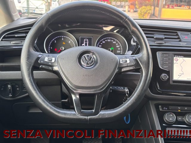 Volkswagen Touran 1.6 TDI 115 CV SCR DSG Comfortline BlueMotion Tech, del 2016, 229.200 km, in vendita a Zero Branco (TV)
