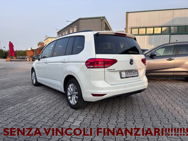 Volkswagen Touran 1.6 TDI 115 CV SCR DSG Comfortline BlueMotion Tech, del 2016, 229.200 km, in vendita a Zero Branco (TV)