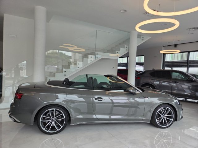 Audi A5 Cabrio 35 TDI S tronic S line edition *Massaggio* - foto 4 di 4
