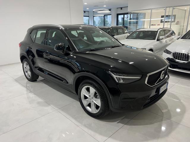 Volvo XC40 B3 automatico Core PREZZO REALE - foto 2 di 4