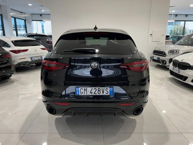 Alfa Romeo Stelvio 2.2 Turbodiesel 210 CV AT8 Q4 Veloce Winter Pack - foto 4 di 4