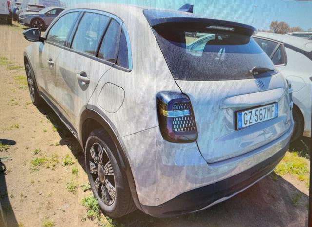 Fiat 600 Hybrid 145 CV DCT MHEV POP *PREZZO REALE* - foto 2 di 4