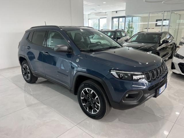 Jeep Compass 1.3 Turbo T4 240 CV PHEV AT6 4xe Trailhawk - foto 2 di 4