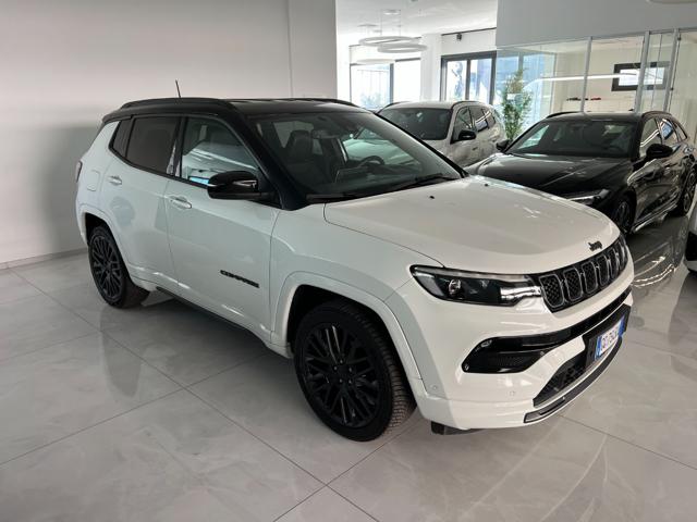 Jeep Compass 1.3 Turbo T4 150 CV aut. 2WD S Black and White - foto 4 di 4